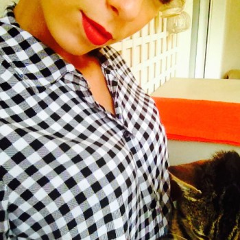 Hanane - Buscar sexo en Medellín Perfil de Hanane, 25 años, Buscar sexo en Medellín (Badajoz)